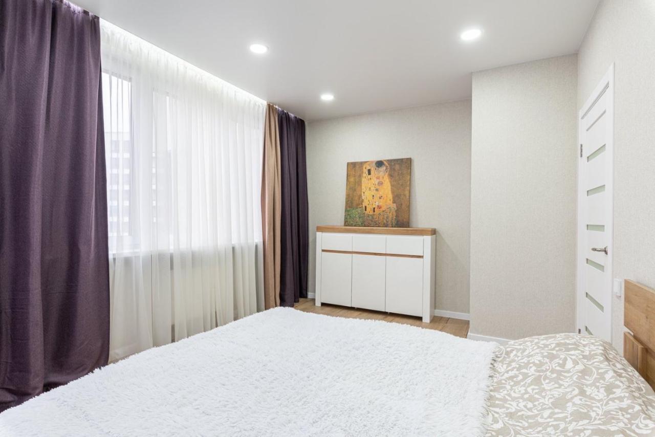 Ferienwohnung Mayak Minska Exterior foto